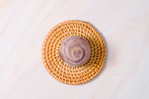躉泰食品 芋頭酥.png