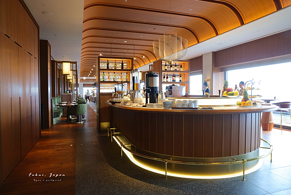 OSAKA STATION HOTEL 餐點.png