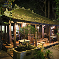 峴港 老空間庭園餐廳.png