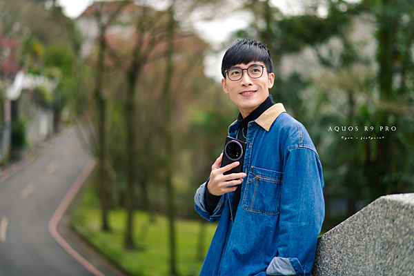 SHARP AQUOS R9 pro 推薦.png