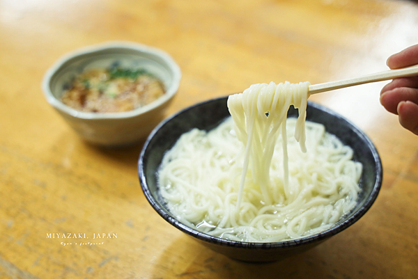 釜揚げうどん 戸隠.png