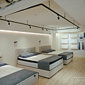 覺醒家居 Awake Living 大安店試躺.png