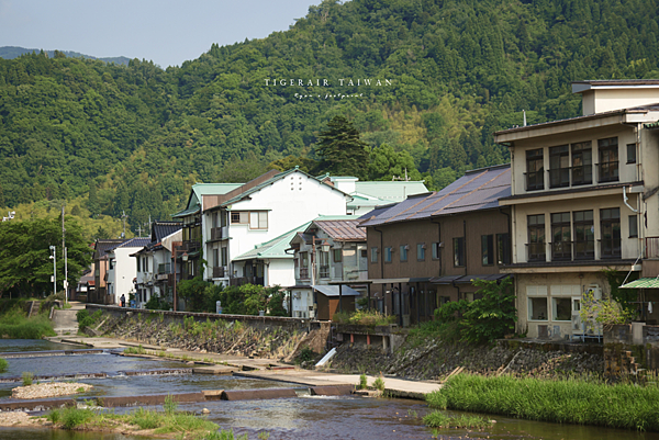 三朝溫泉 河原風呂.png