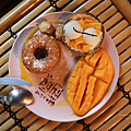 凹凸咖啡館 餐點.png