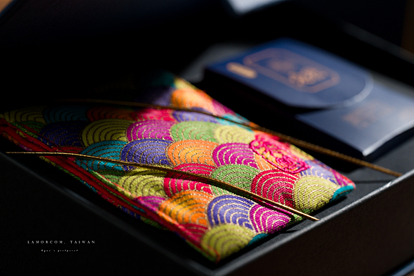 愛康 紅鸞天喜香包禮盒.png