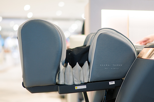 AI 智能按摩椅.png