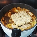 希爾先生麻辣鴨血豆腐 (12).jpg