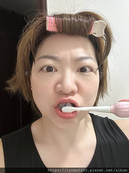 第一三共Clean dental小紅管護理牙膏、TRANSI