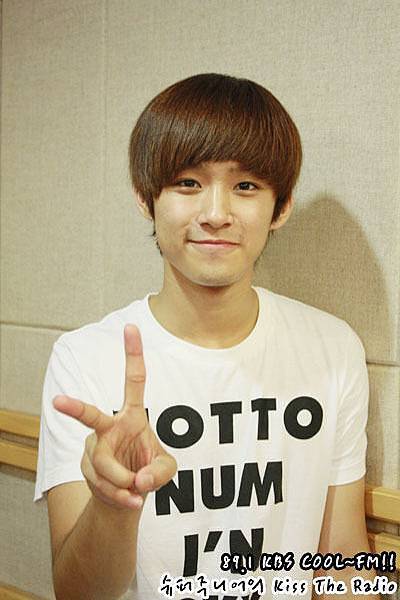 100903 FTIsland Kiss The Radio 官方圖