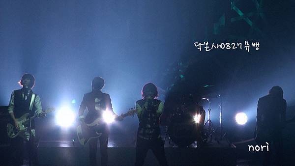 100827 FTIsland Music Bank