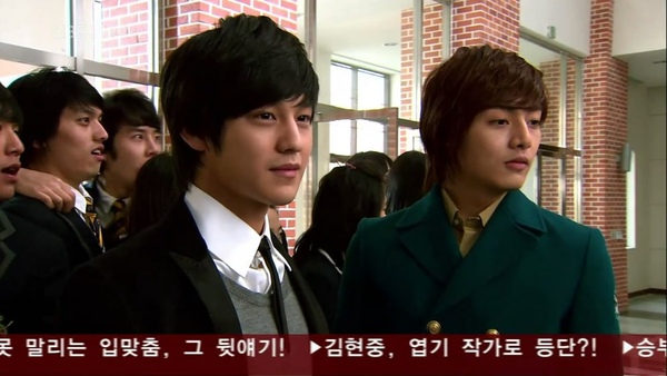 Boys_Before_Flowers_0414.jpg