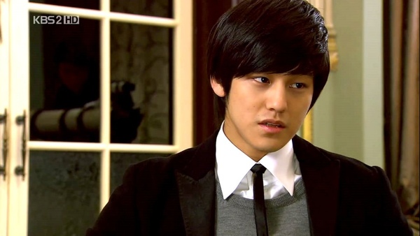 Boys_Before_Flowers_0415.jpg