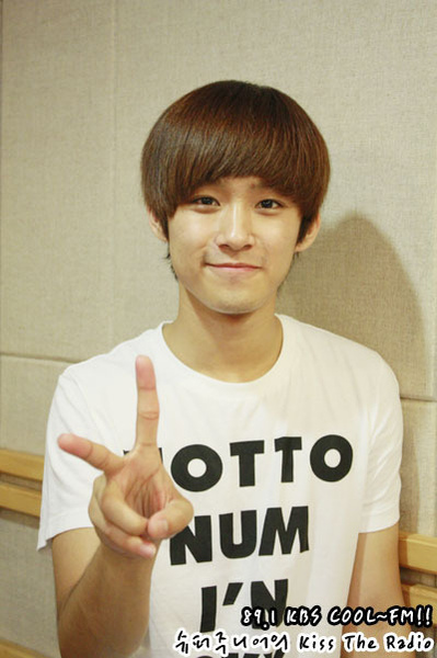 100903 FTIsland Kiss The Radio 官方圖