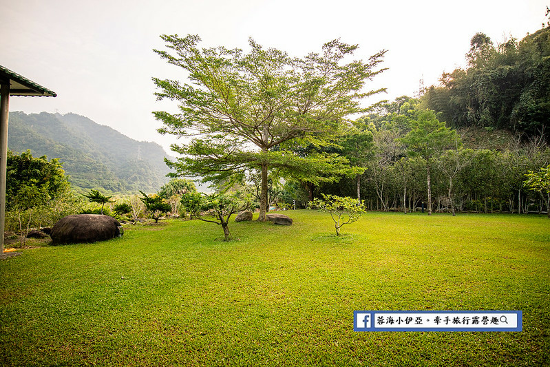 苗栗：芳樺園露營區～營區內就是玫瑰花園，直達溪邊戲水，鄰近親子景點,NO (25).jpg