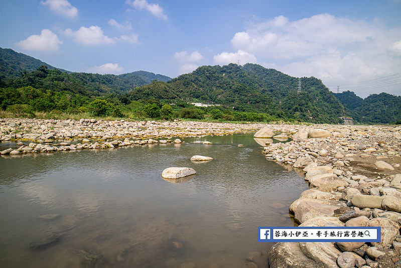 苗栗：芳樺園露營區～營區內就是玫瑰花園，直達溪邊戲水，鄰近親子景點,NO (34).jpg