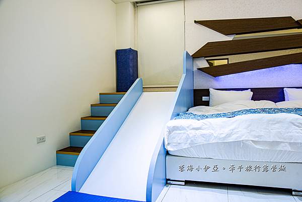 宜蘭親子民宿【Royal House藝景居】夏日戲水池、溜滑梯、超跑賽車、沙坑、籃球場