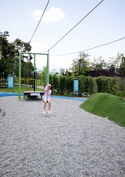 南投埔里【福興溫泉區親子公園】埔里最新親子景點（免門票），日式溫泉池泡腳戲水、共融公園，泰山溜索