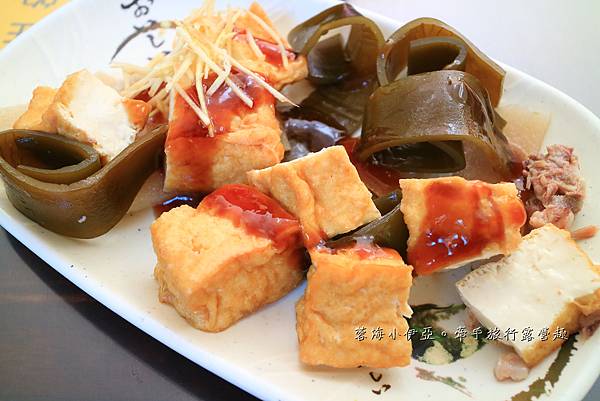 桃園中壢【好滋味麵館】浮誇版海鮮蛤蜊麵，超過百顆蛤蜊滿到掉下巴，只要百元，在地老饕都愛（含菜單）