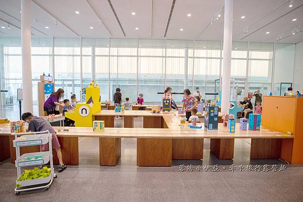 絕美！桃園市兒童美術館(青埔館)，9/1前免費入館，線上預約、停車資訊、展覽、門票，桃園親子景點