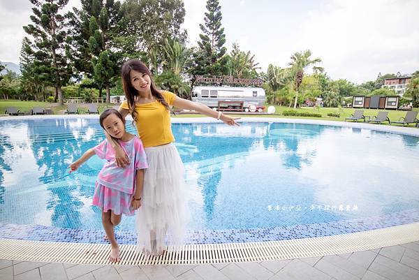 苗栗豪華露營【斑比跳跳頂級豪華露營】一泊四食頂級奢華露營，A5和牛、波士頓龍蝦、豪華露營車、渡假戲水池