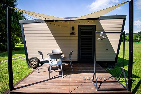 苗栗豪華露營【斑比跳跳頂級豪華露營】一泊四食頂級奢華露營，A5和牛、波士頓龍蝦、豪華露營車、渡假戲水池