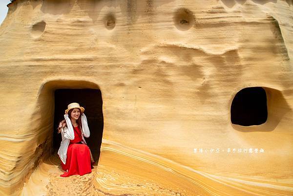 新北萬里秘境【萬里駱駝峰】5分鐘登頂台版土耳其烏奇沙城堡，絕美玫瑰紋絕美咖啡拉花岩