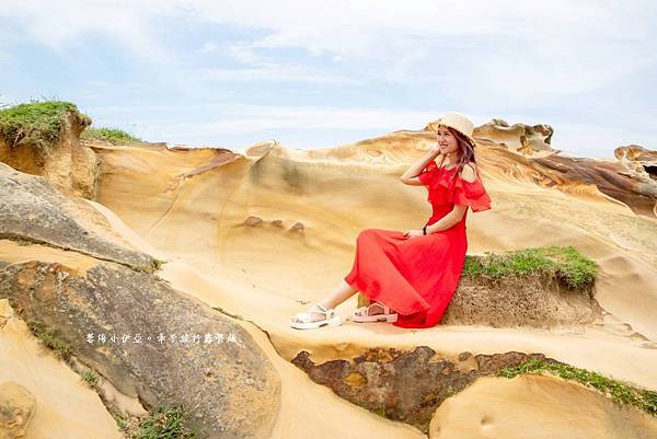 新北萬里秘境【萬里駱駝峰】5分鐘登頂台版土耳其烏奇沙城堡，絕美玫瑰紋絕美咖啡拉花岩