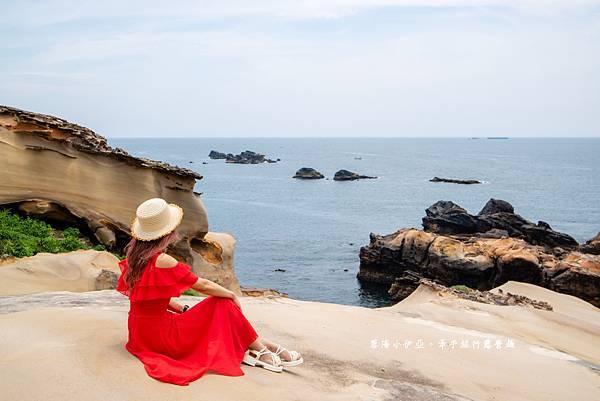 新北萬里秘境【萬里駱駝峰】5分鐘登頂台版土耳其烏奇沙城堡，絕美玫瑰紋絕美咖啡拉花岩