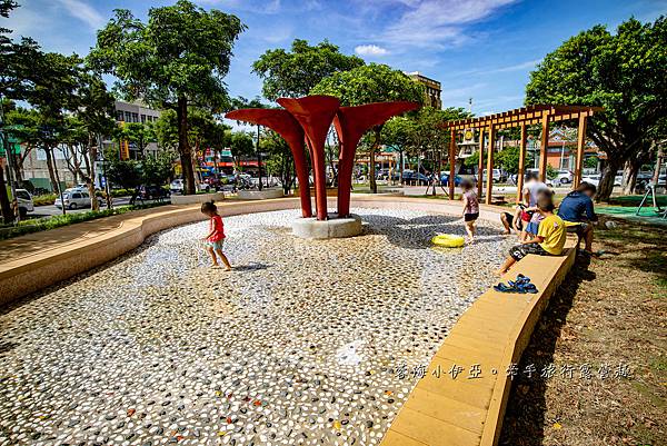 桃園景點【民族公園】戲水區開放！日式風涼亭，戲水區噴水設施、櫻花步道、野餐區、富士山造型滑梯