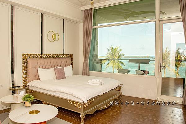 花蓮市【天使不穿鞋海景民宿】房間就有無敵海景，走路就到東大門夜市，有貓可以擼