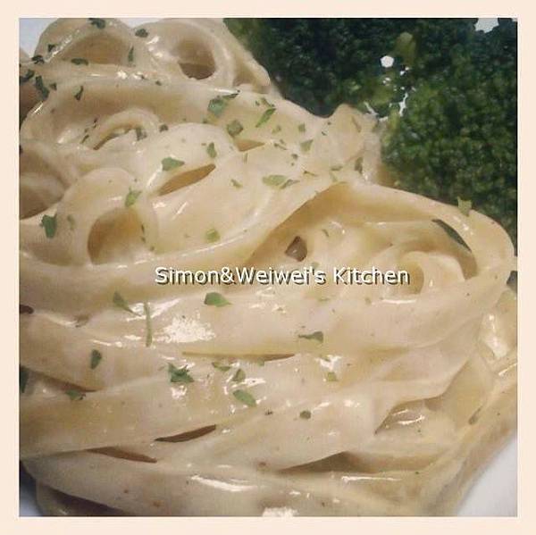 奶醬義大利寬板麵 Fettuccine Alfredo