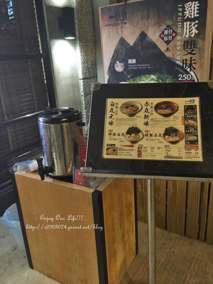 IMG_1454.jpg IMG_1454.jpg