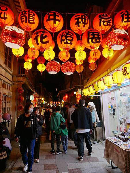 台南～〈普濟殿燈會〉〈神農街〉**每年過年必來的燈會、神農街