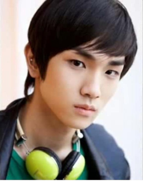 SHINEE Key 1.JPG