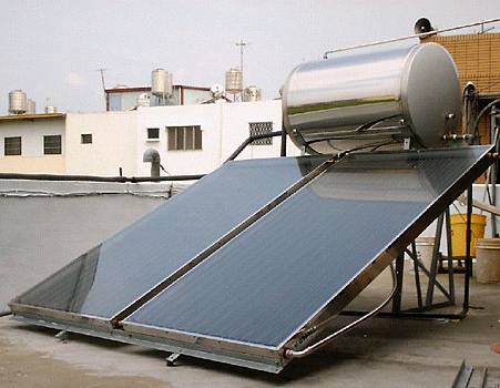 300公升太陽能熱水器施工後