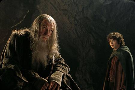 still-of-elijah-wood-and-ian-mckellen-in-the-lord-of-the-rings-the-fellowship-of-the-ring-2001-large-picture