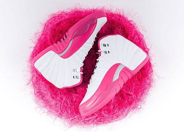 air-jordan-12-pink-white-2016-girls-6.jpg