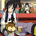 K-ON-k-on-14824028-1600-900-45.jpg