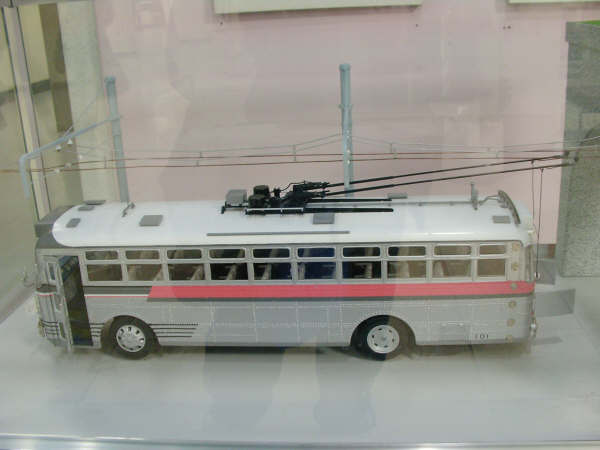 188輕軌電車模型.JPG
