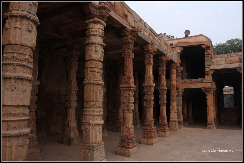 古達明納塔(Qutb Minar)12