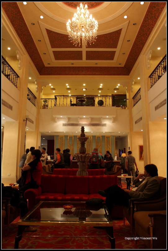 Radisson Hotel Varanasi_01