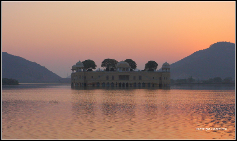 水之宫殿(Jal Mahal) 水之宫殿(Jal Mahal)