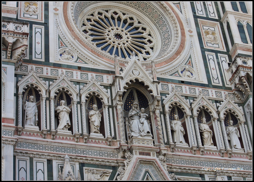 聖母百花大教堂(Il Duomo di Firenze Cattedrale di S. Maria del Fiore/Duomo Florence Cathedral of S. Maria del Fiore)