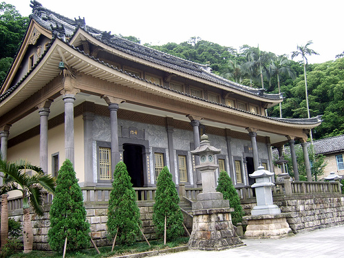 日式風格的建築讓我想到去日本看到的神社