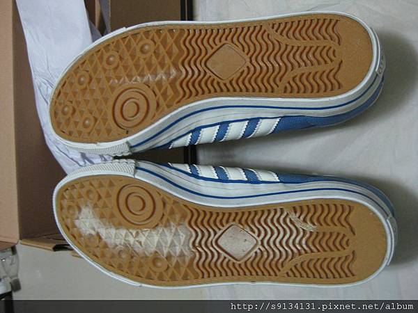 中國強 - 便宜、舒適又耐穿的帆布鞋 IMG_1841