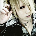 gazette_ruki-200x274.jpg