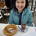 churro con chocolate