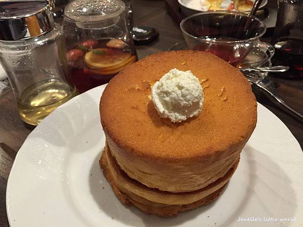 16初春 東京 原宿星乃珈琲店 招牌厚鬆餅吃一口就難以忘懷的好味道 Jenelle S Little World 痞客邦 16初春 東京 原宿星乃珈琲店 招牌厚鬆餅吃一口就難以忘懷的好味道 Jenelle S Little World 痞客邦
