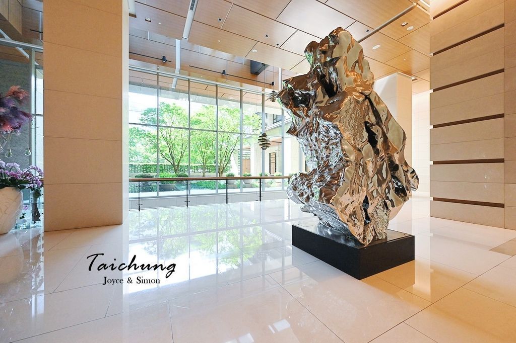 台中七期寶輝世紀花園廣場老虎城對面 (4).JPG 台中七期寶輝世紀花園廣場老虎城對面 (4).JPG