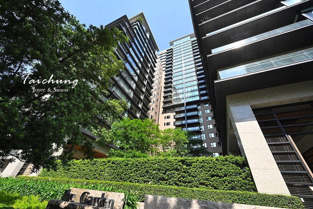 台中七期寶輝世紀花園廣場老虎城對面 (2).JPG